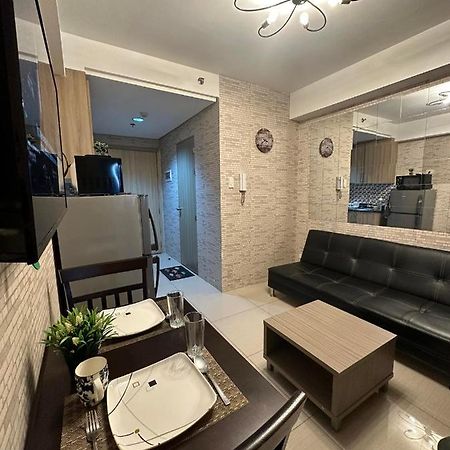 Sabina'S One Bedroom Condo At Shore Tower C Manila Kültér fotó