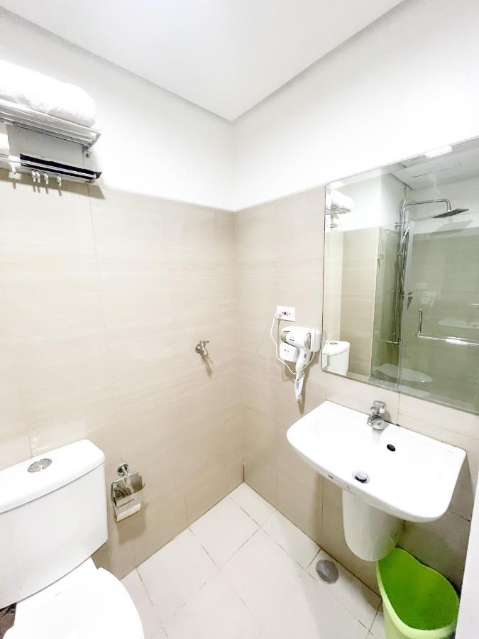 Sabina'S One Bedroom Condo At Shore Tower C Manila Kültér fotó